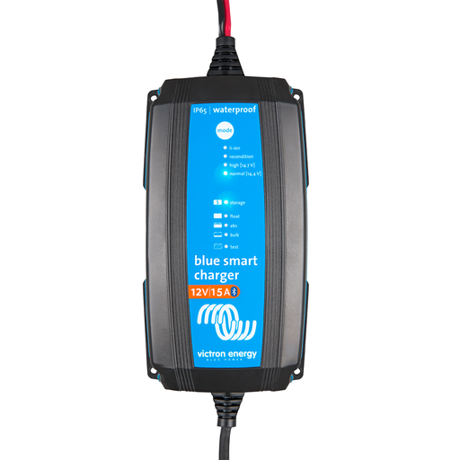 [BPC121531064R] Blue Smart IP65 Charger 12/15(1) 230V CEE 7/17 Retail