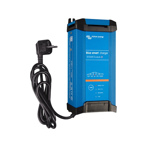 [BPC122044002] Blue Smart IP22 Charger 12/20 (3)